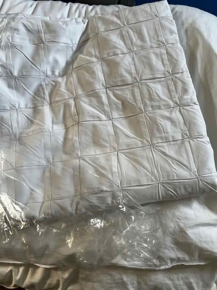 Photo of free Duvet & Cover (SW4) #1