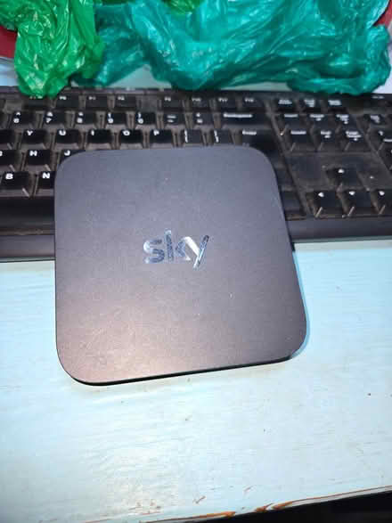 Photo of free sky q mini (W5) #2