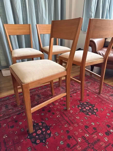 Photo of free 4x wood and fabric dining chairs (Eling (SO40)) #3