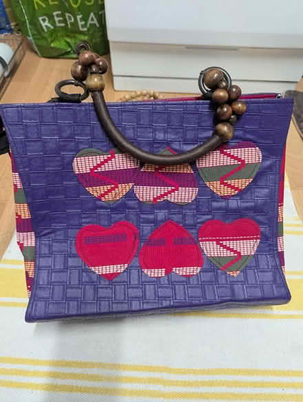 Photo of free African designer print Tote bags (dagenham rm9 5yn) #2