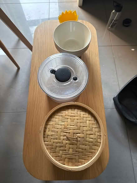 Photo of free steamer, shaker, bowls (Town Centre Cheltenham) #1