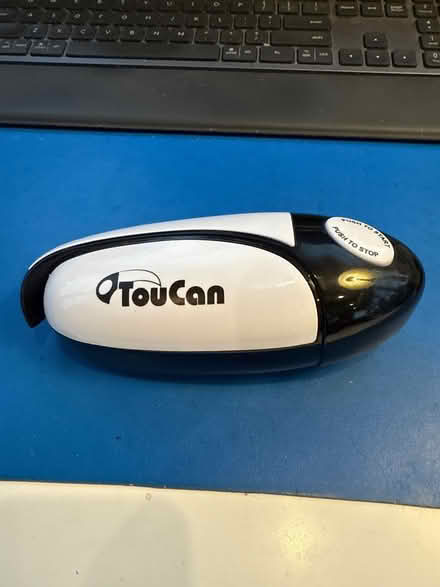 Photo of free Electric can opener (A.U. Park/Tenleytown) #1