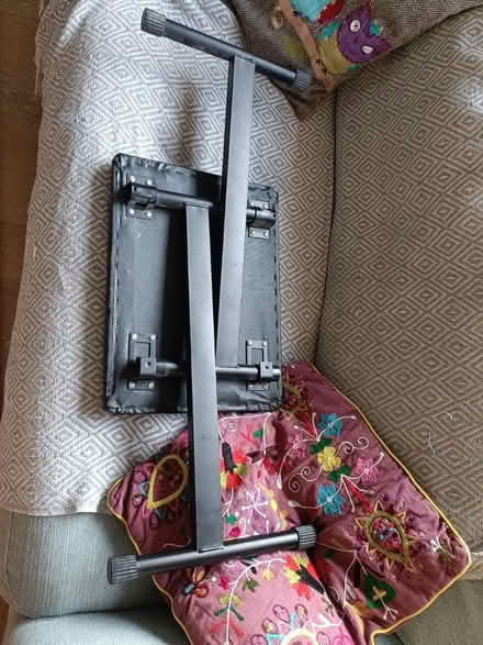 Photo of free Keyboard/piano stool (Whitchurch-on-Thames RG8) #1