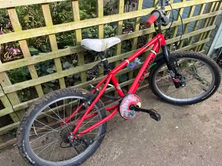 Photo of free Boys bike (Merton OX25) #1