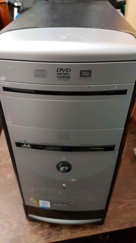 Photo of free legacy pc (Mill Hill BB2) #1