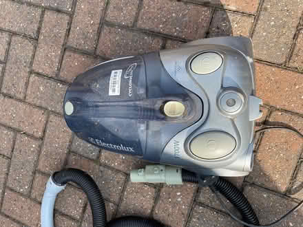 Photo of free Electrolux Cylinder vacuum cleaner (WF2 6AA) #2