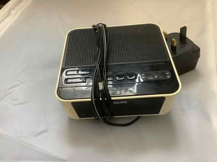 Photo of free 80’s radio alarm clock (White City W10) #1