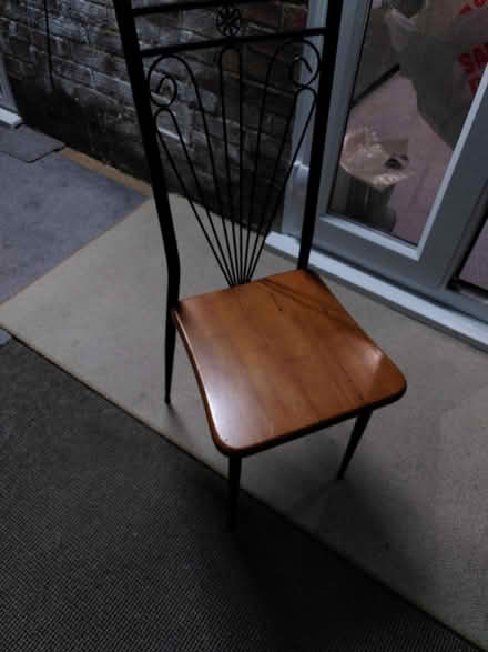 Photo of free 6 dining chairs (CT6) #1