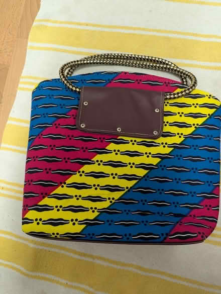 Photo of free African designer print Tote bags (dagenham rm9 5yn) #4