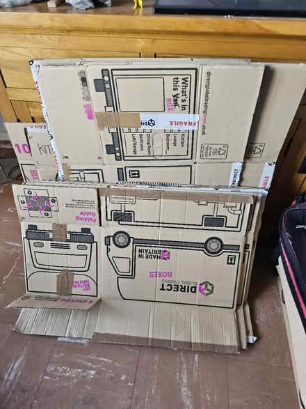 Photo of free 11 medium moving boxes (GU21) #1