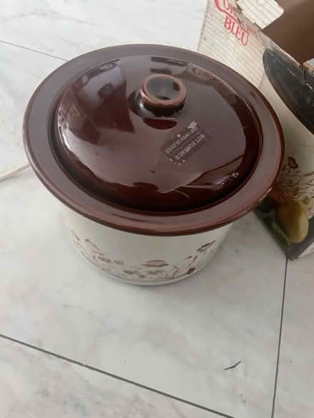 Photo of free Slow cooker (BD2) #3