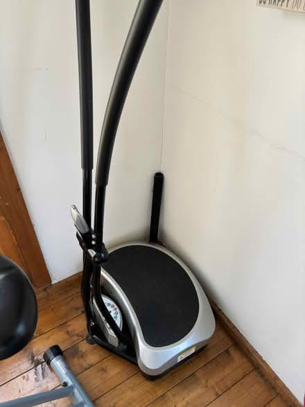 Photo of free Vibration plate machine (Ditton ME20) #1