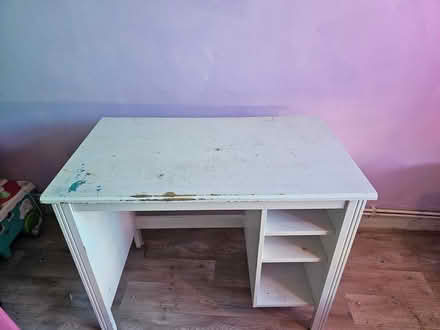 Photo of free Desk (SE9) #1