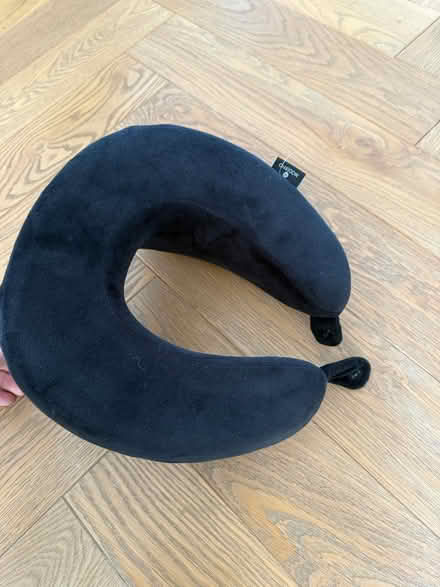 Photo of free Travel pillow (Kilburn) #3