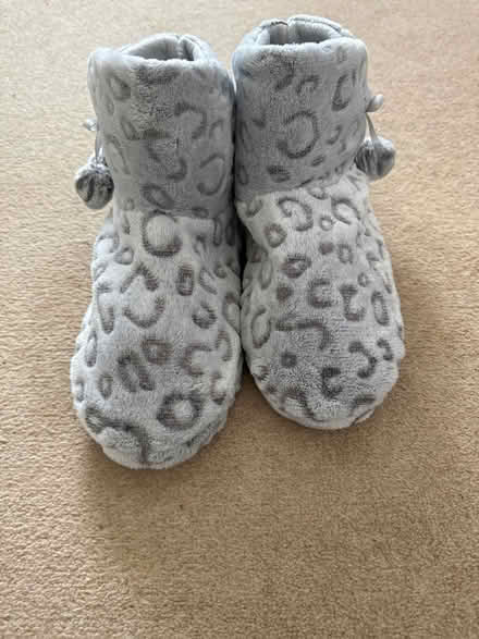 Photo of free Slippers (CR7) #1