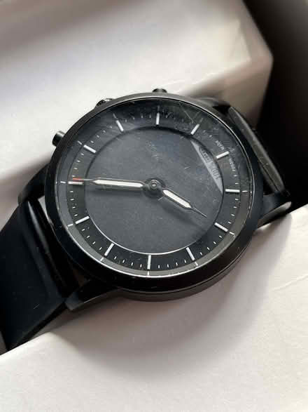Photo of free Fossil Hybrid HR Smartwatch (2021) (Harrogate HG2) #1