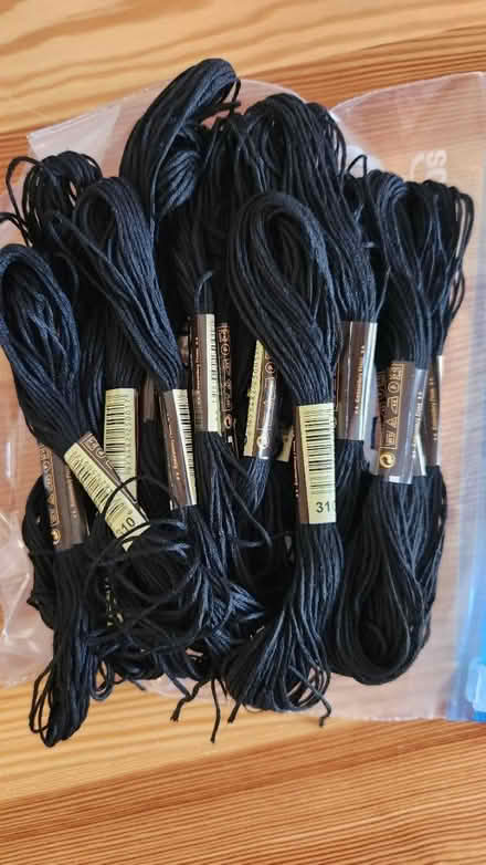 Photo of free Black embroidery floss, 22 skeins (King Farm) #1