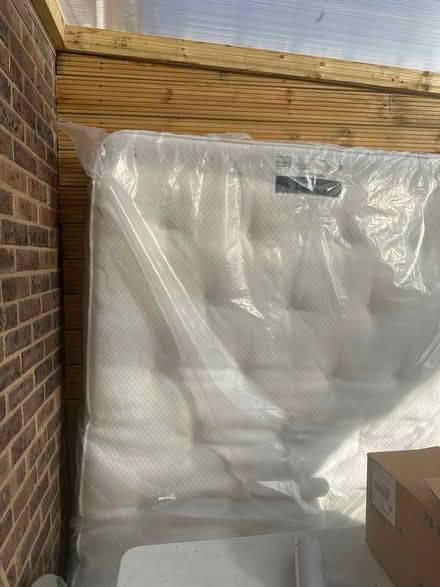 Photo of Mattress (E8 4qb) #1