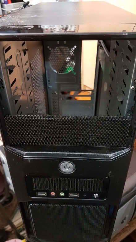 Photo of free PC builders case (Mill Hill BB2) #1