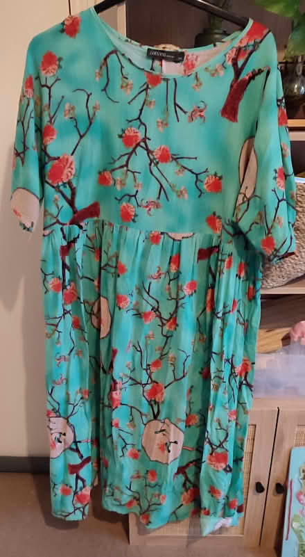 Photo of free Bag of Plus Size Ladies Clothes (East Dulwich SE22) #3