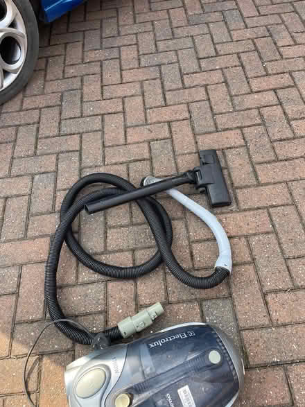 Photo of free Electrolux Cylinder vacuum cleaner (WF2 6AA) #3