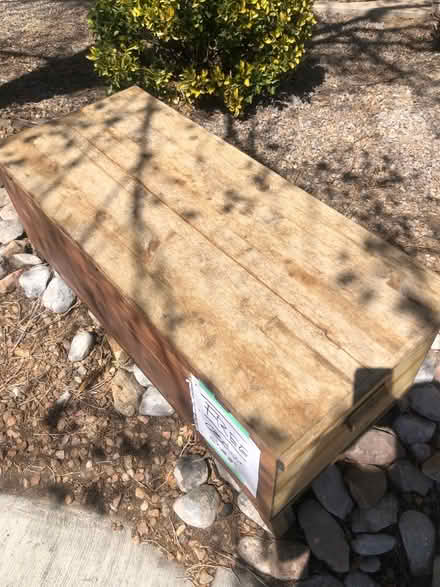 Photo of free Cedar chest (Downtown/Old Town) #1