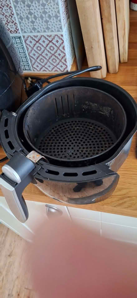 Photo of free Salter Air Fryer (South Croydon CR2) #3