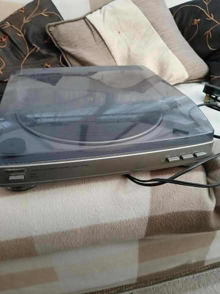 Photo of free Aiwa turntable (Moss Side PR26) #2
