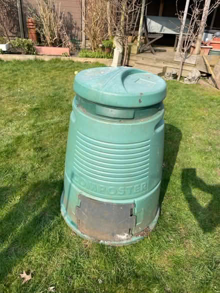 Photo of free Compost bin (Tilgate) #1