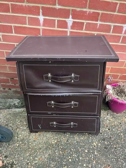Photo of free Chest drawers (St Mary Cray BR5) #1