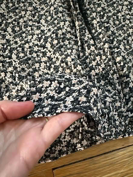 Photo of free Women’s floral blouse size M (Clinton Hill, Brooklyn) #3