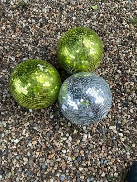 Photo of free Disco ball (ME9) #1