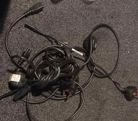 Photo of free Cables / Plugs (Slough central SL1) #2