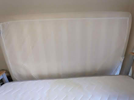 Photo of free Foam double mattress (Hp217bb) #2