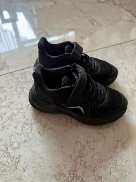 Photo of free Boys shoes (DE24) #1
