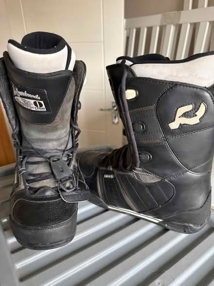Photo of free RIDE Snowboard Boots Size 8.5 (SW2) #1