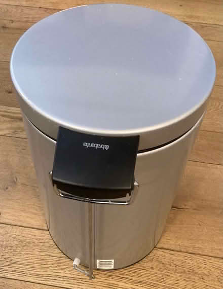 Photo of free Brabantia 12L bin (Helton CA10) #2