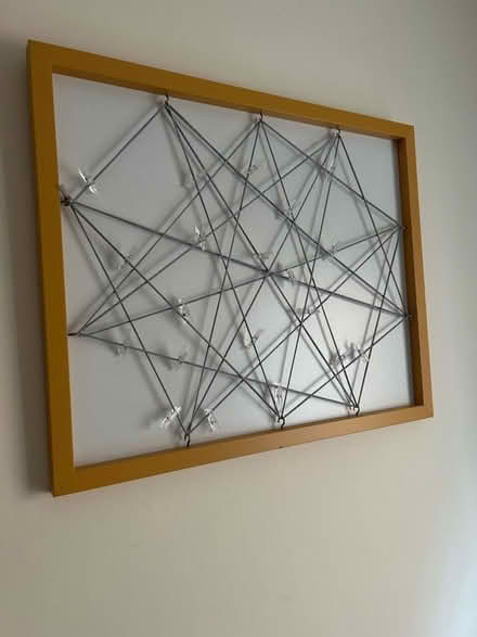 Photo of free noticeboard or picture holder (Bardon LE67) #1