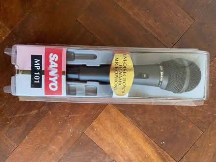 Photo of free Sanyo Microphone (Six Ways AL8) #1