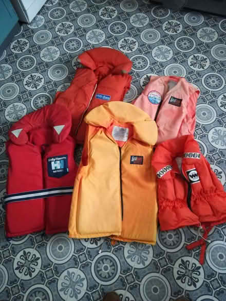 Photo of free Buoyancy aids, 3x adult 1x junior, 1x toddler (Tebay CA10) #1