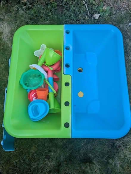Photo of free Sand water table (Amersham HP7) #1