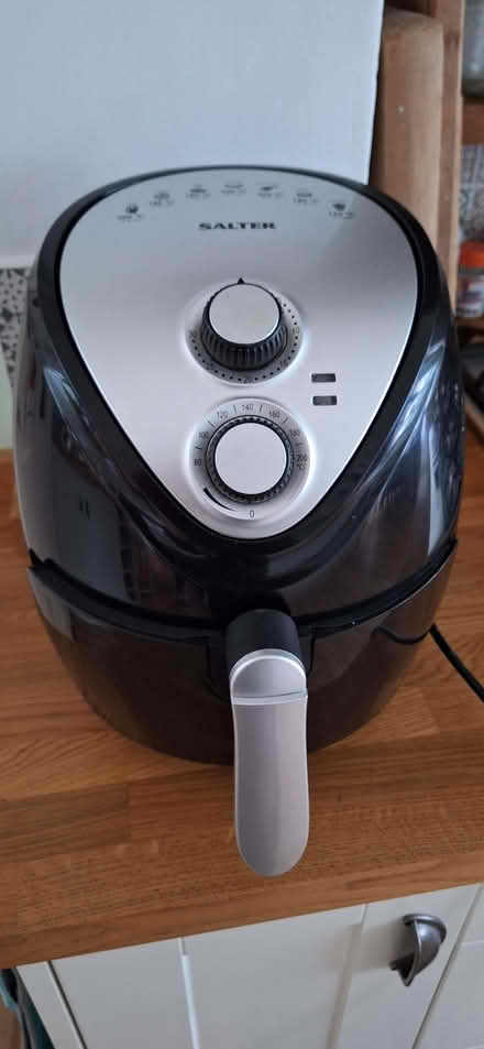 Photo of free Salter Air Fryer (South Croydon CR2) #1