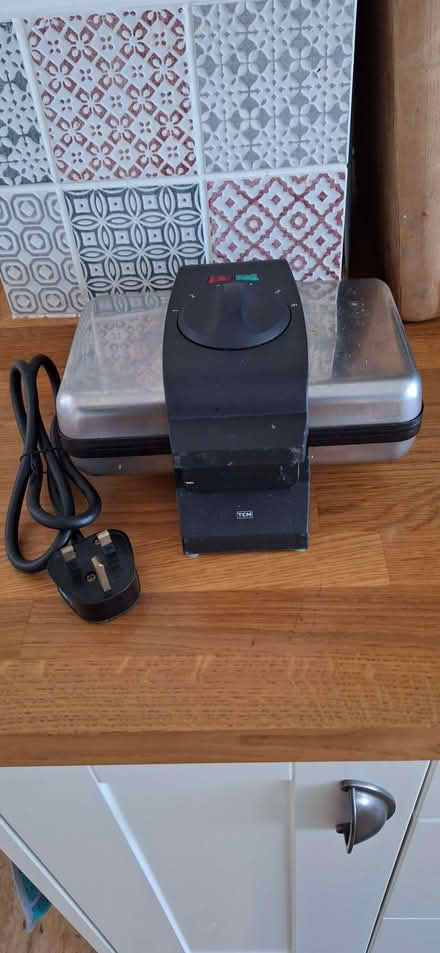 Photo of free TCH Waffle Maker (South Croydon CR2) #1