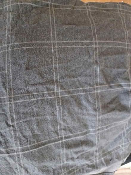 Photo of free 3 single duvet cover/pillow sets (Central Watford WD18) #3