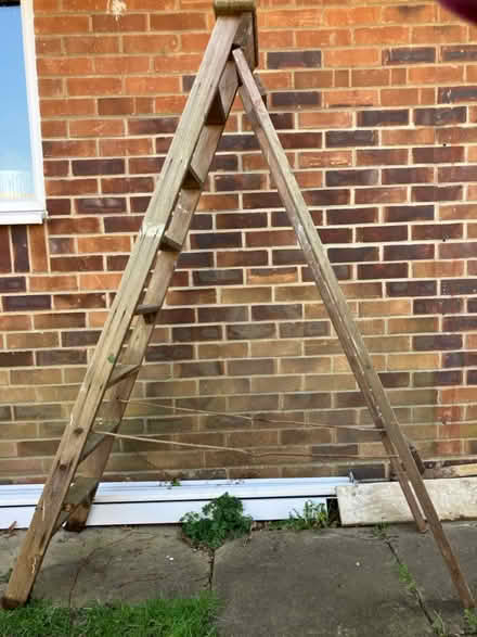 Photo of free Wooden ladders (PE30) #3