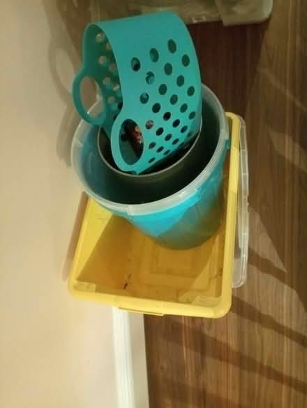 Photo of free 2 plastic crates, 2 plastic bins, 1 small basket, no lids (Tooting SW17) #1