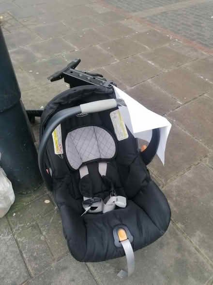 Photo of free Baby bouncer Chicco (Willesden, NW10) #1