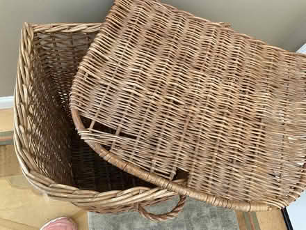 Photo of free Antique Wicker Hamper (Larkspur) #2