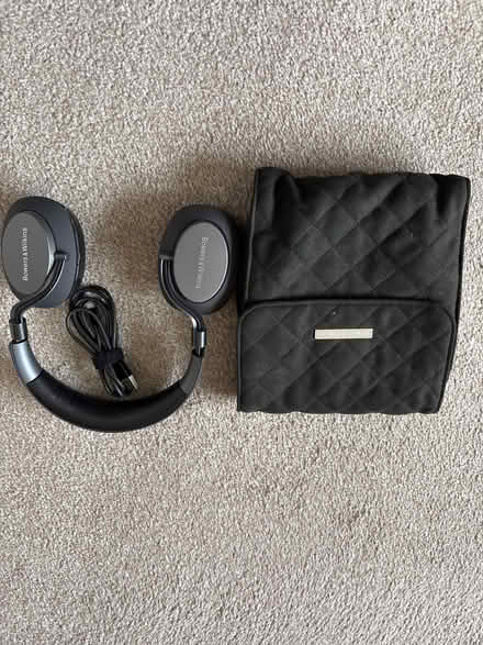 Photo of free Bowers & Wilkins headphones (Oxton CH43) #3
