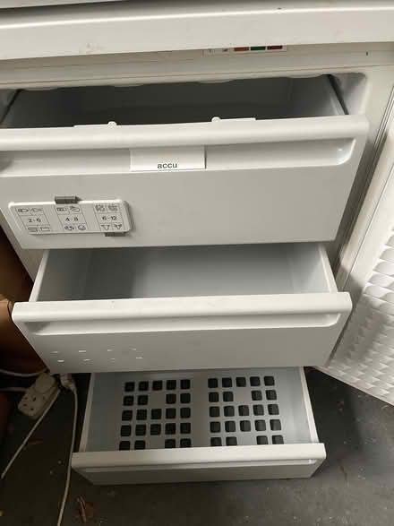 Photo of free Bosch Freezer (Barnes SW13) #3